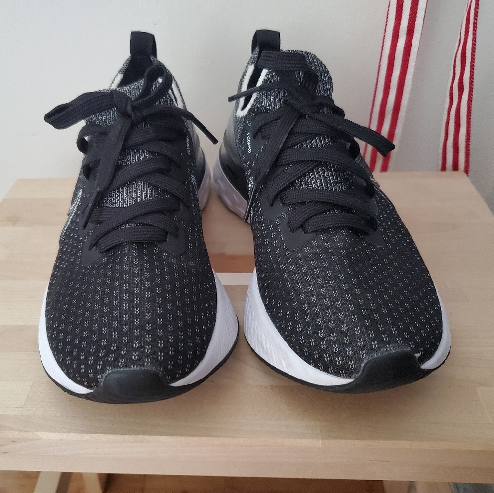 Nike React Infinity Run Flyknit - Women's 7